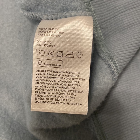 H&M Relaxed Fit Sweatshirt - Picture 6 of 6